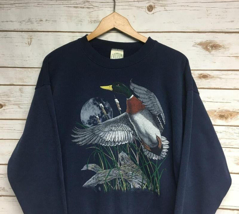 Vintage 90's Duck crewneck sweatshirt Mallard animal print outdoor nature crew neck sweatshirt Made in USA bird shirt birds Menswear Athletic