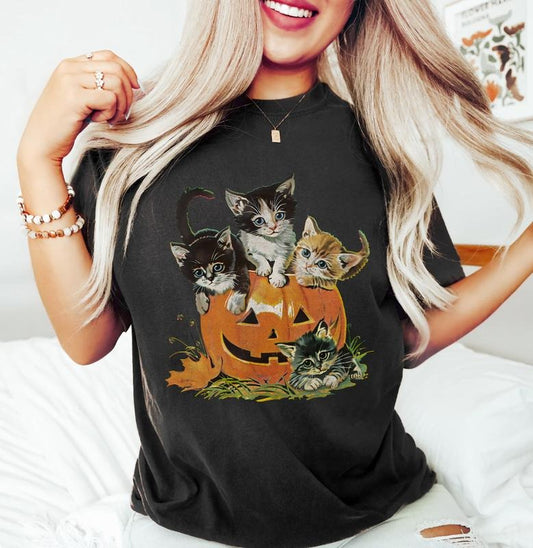 Vintage 90s Cat Halloween Shirt, Retro Halloween Shirt, Spooky Season Tee, Pumpkin Shirt, Halloween Shirt, Vintage Halloween Shirt