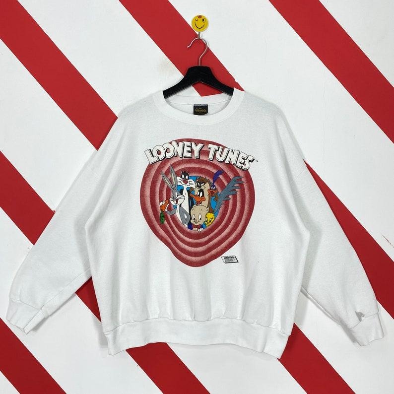 Vintage 90s Looney Tunes Sweatshirt Tasmanian Devil Crewneck Bugs Bunny Tweety Sweater Cartoon Porky Pig Bullseye Print Logo Cotton Menswear
