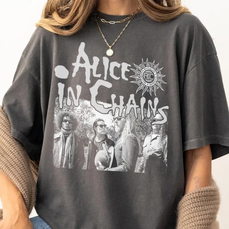 Vintage Alice In Chains Band T-shirt I Want Blood Sweatshirt Alice In Chains Tour 2025 Hoodie Alice In Chains Merch Gift For Fans Men Women