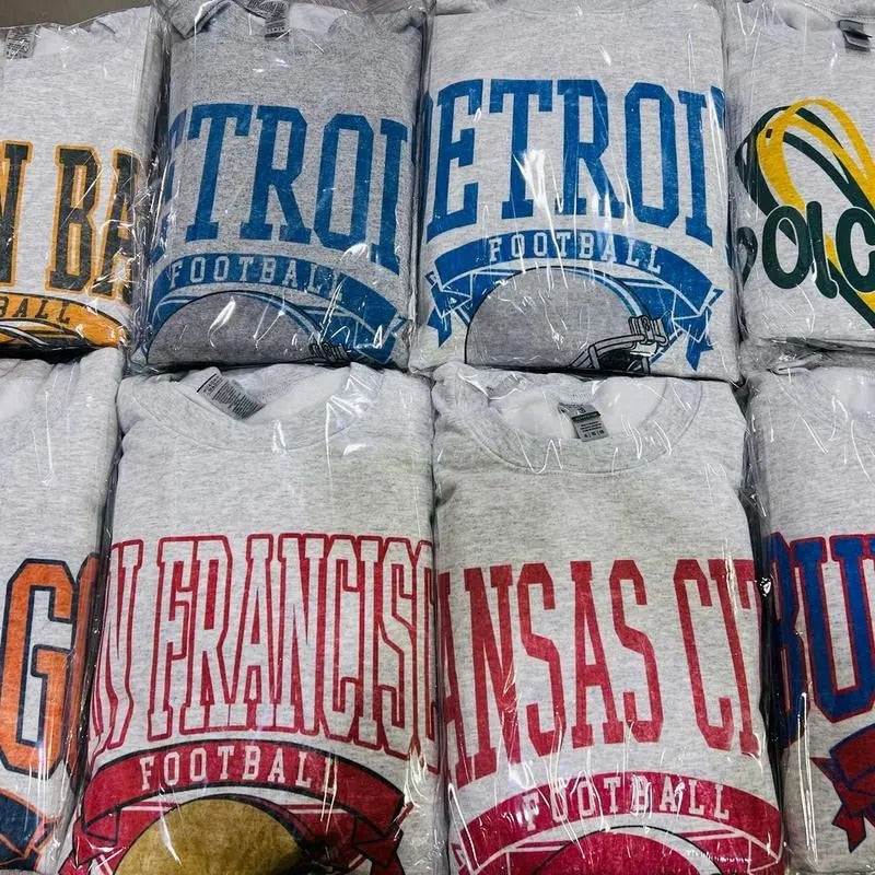 Vintage All Team Football Big Helmet Sport Grey Sweatshirt, Hometown Football Sweatshirt, Football Thowback Vintage All Teams Sweatshirt, Vintage Graphic Tees, Vintage Crewnecks, Sport Graphic Shirts, Unisex Sweatshirts