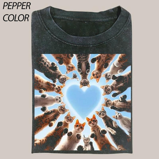 Vintage Cat Making Heart Shape T-shirt, Cat T-shirt, Cute Cat Shirt, Love Cat Tshirt, Meme Cringe Funny Dumb Shirts, Unisex Shirt Menswear Womenswear Streetwear