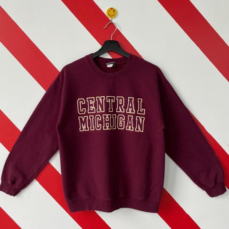 Vintage Central Michigan University Sweatshirt Central Michigan Crewneck Michigan Sweater Central Michigan Chippewas Print Logo Menswear Athletic
