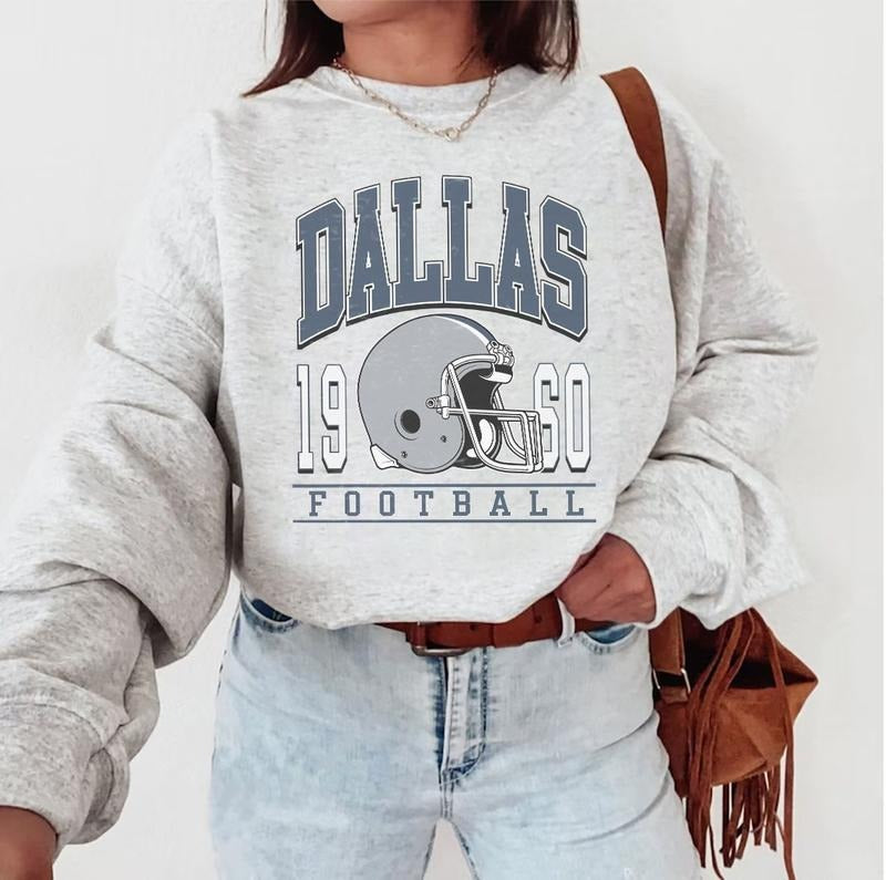 Vintage Dallas Football SweatShirt, Dallas Cowboy SweatShirt, Dallas Sweatshirt, Sunday Football, Women Dallas Tailgate SweatShirt, Dallas Football Fans
