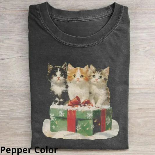 Vintage Funny Christmas Cat T-Shirt, Funny Graphic Tee Womenswear Top