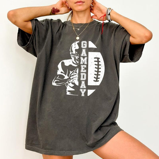 Vintage Game Day Football Shirt Comfort Colors, Retro Football Tee for Girls, Fall Sports Unisex Tshirt, Game Day Shirt for Women, Touchdown Season T-shirt, Oversized Women's Tops, Unhinged Casual Womenswear, Comfy Cotton Fabric Relaxed Fit Chic Style