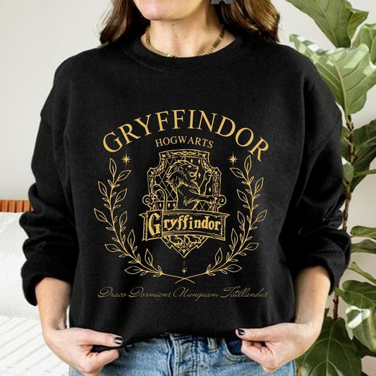 Vintage Gryffindor Sweatshirt, Harry Potter Shirt, Retro Magic School Sweatshirt, Fantasy Book Shirt, Gift For Book Lovers, Bookish