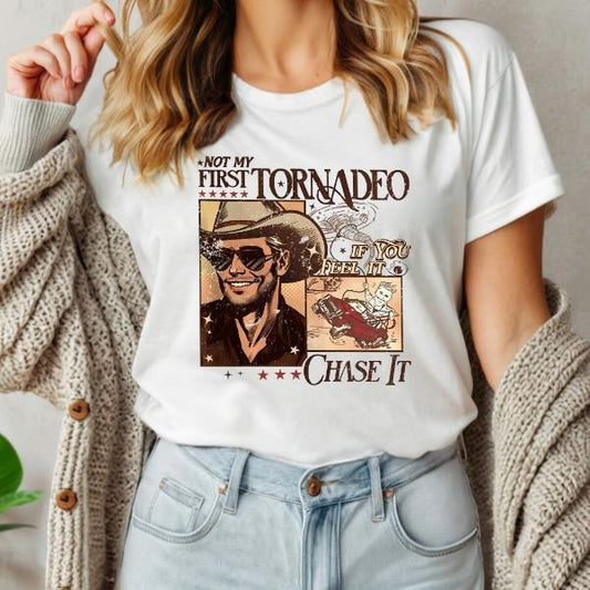 Vintage If You Feel It Chase It Shirt, Twisters Shirt, Glen Powell Shirt, Tyler Owens Shirt, Graphic Tee, Gift for Men, Shirt for Men, Women