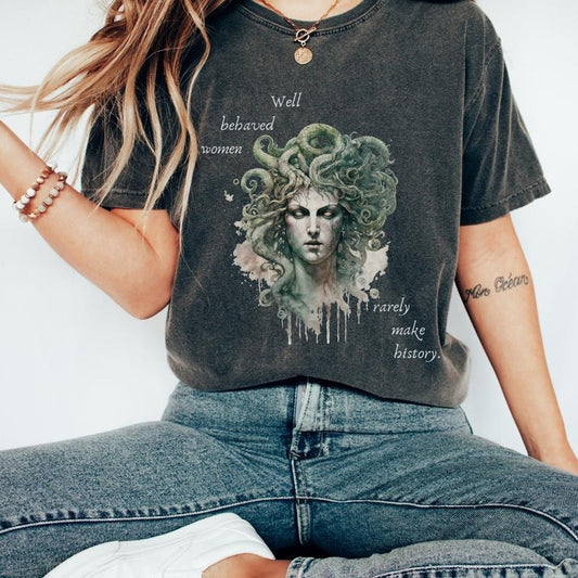 Vintage Medusa T-Shirt Dark Academia Shirt Feminist shirt Dark Academia clothing Light Academia Clothing Feminist Clothing Greek Mythology