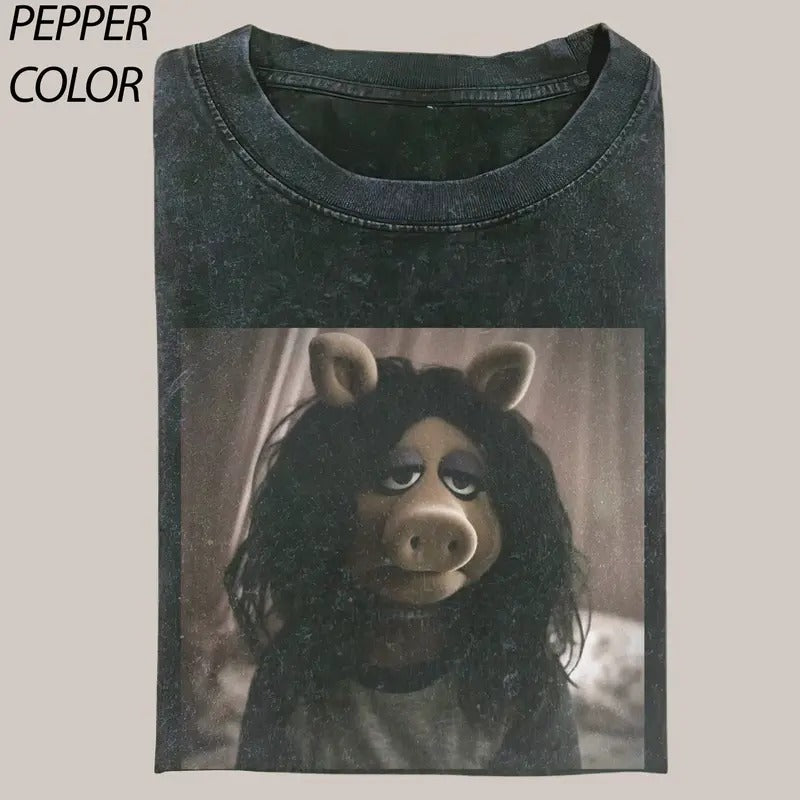 Vintage Miss Piggy Lazzy Girl Graphic Unisex Shirt, Cartoon Characters T-shirt, Funny Meme Graphic Tee, Valentine's Gift, Gift for Girlfriend's