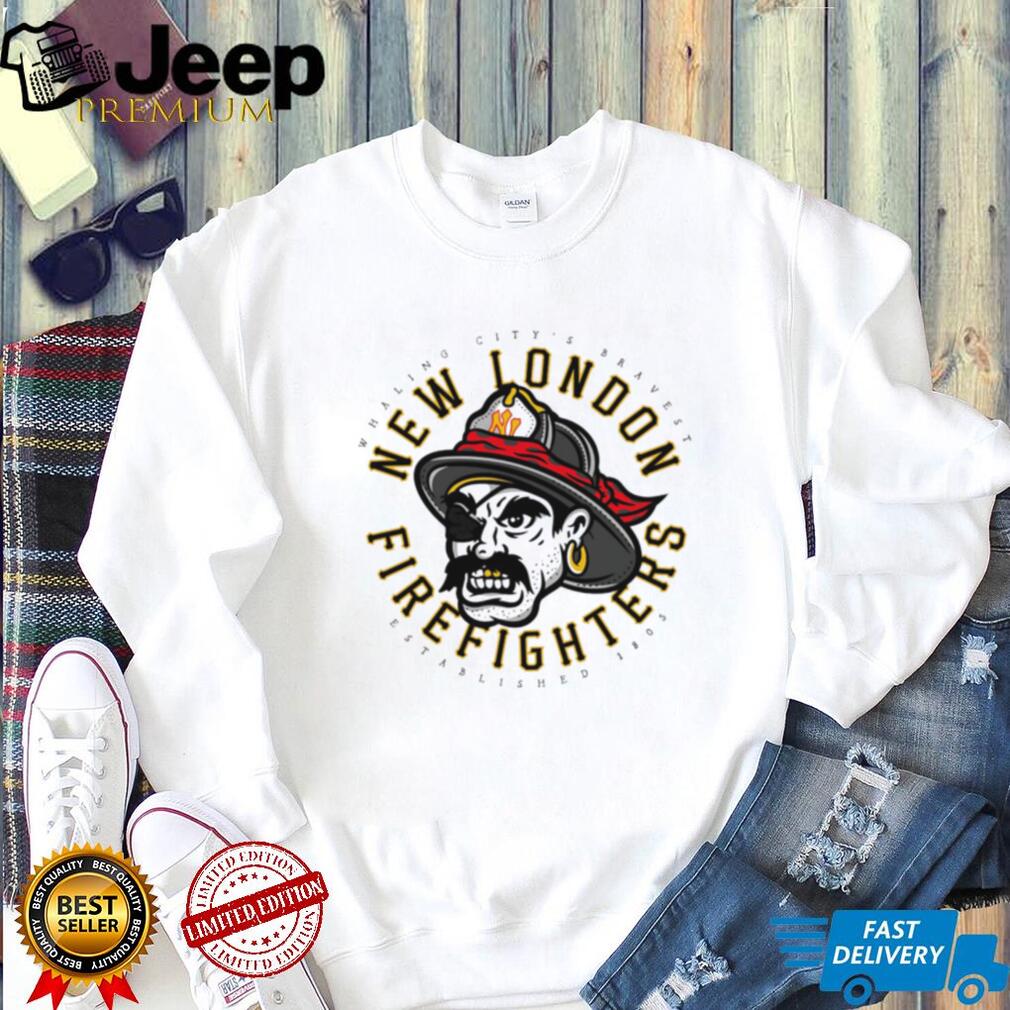 Vintage New London Firefighters Whaling City Pirate Mascot T Shirt