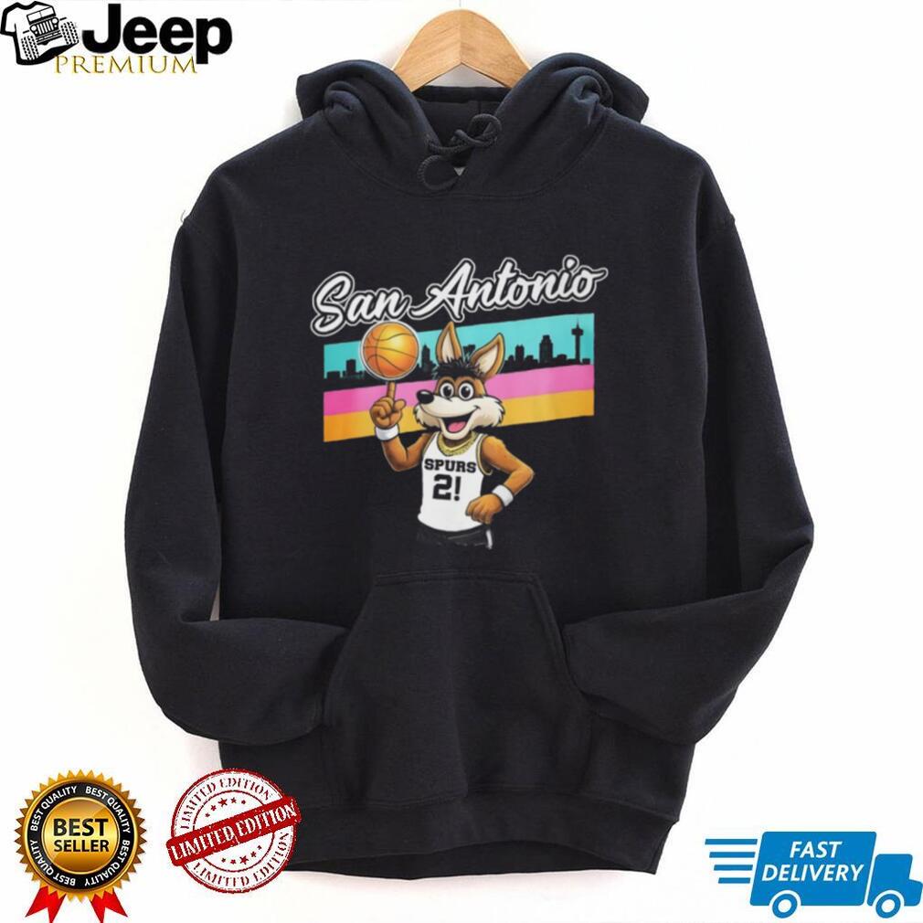 Vintage San Antonio Spurs Coyote Basketball Skyline Retro T Shirt
