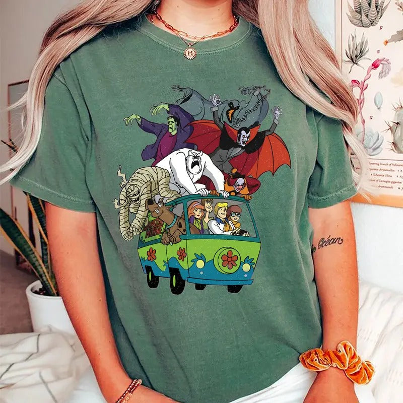 Vintage Scooby Shirt, 90s Halloween Movie T-Shirt, Retro Halloween Sweatshirt, Monsters T-Shirt, Vintage Halloween Movie Character Sweatshirt, Vintage Halloween Shirt