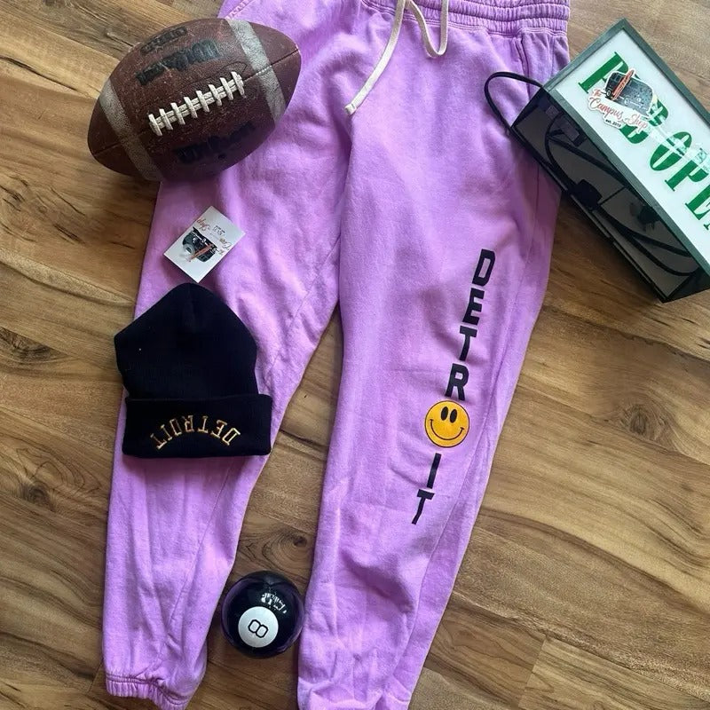 Vintage Wash Detroit Smile Sweatpants Unisex Fit Women's Comfort Top with Smile Design and Comfortable Fit - Womenswear, Bottoms