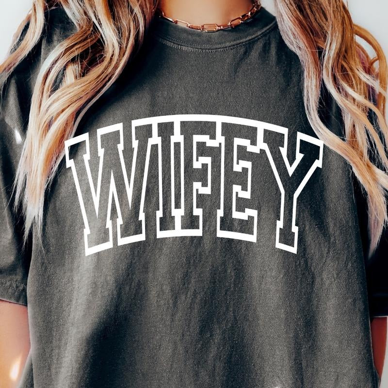 Wifey Shirt, Wife Shirt, Just Married Shirt, In My Wifey Era Shirt, Custom Wifey Shirt, Trendy Comfort Colors Pocket...