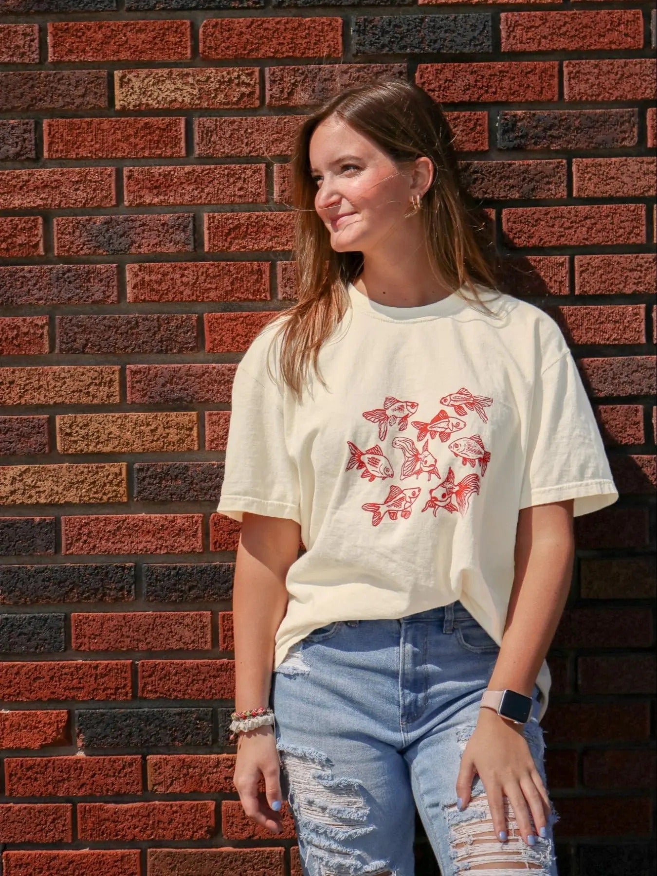 Women's Fish Print Round Neck Graphic Tee, Vintage Trendy Casual Short Sleeve T-shirt for Daily Wear, Ladies Summer...