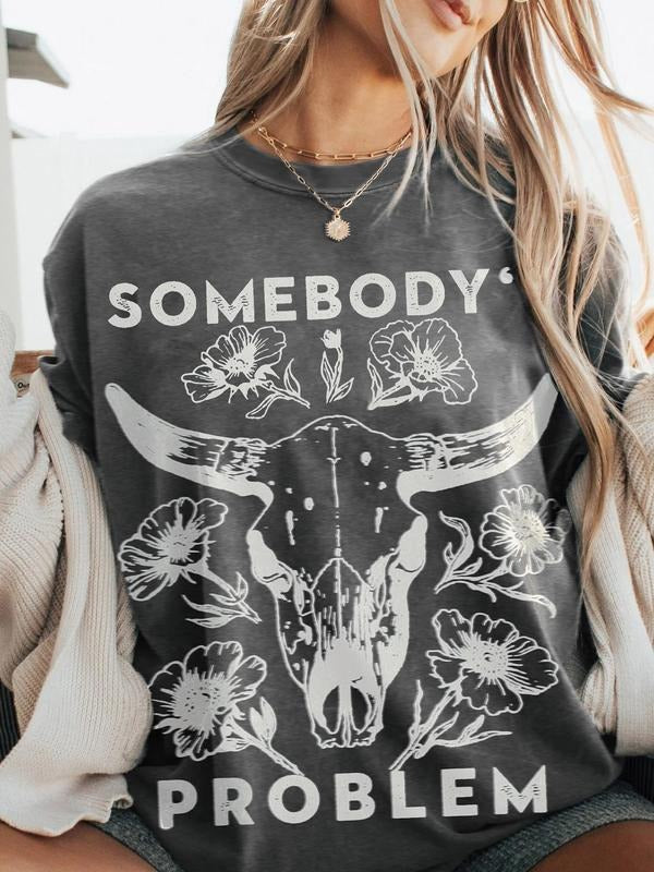 Women's Floral & Bull Head Print Round Neck Tee, Trendy Casual Long Sleeve Crew Neck T-shirt  for Daily Wear, Ladies Clothes for All Seasons