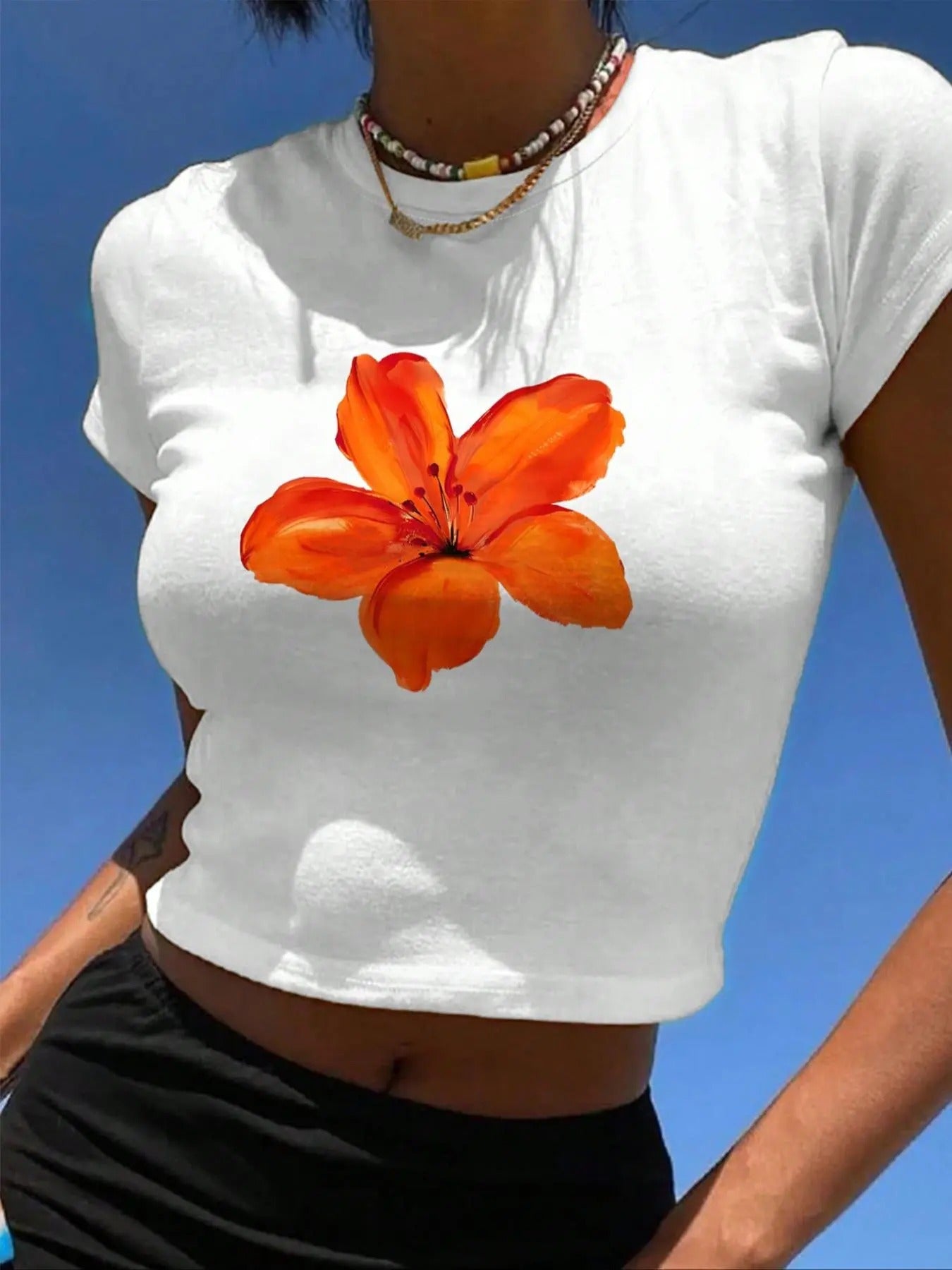 Women's Floral & Marine Life & Landscape Print Round Neck Crop Tee, Fashion Casual Crew Neck Short Sleeve T-shirt for Daily Holiday Vacation Outdoor Wear, Ladies Clothes for All Seasons