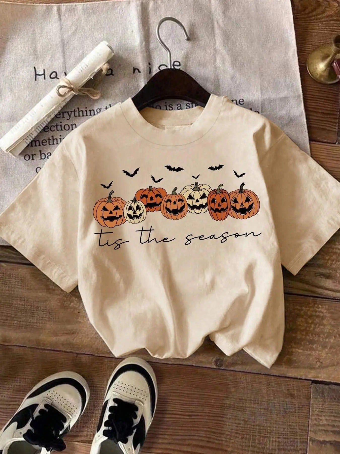 Women's Halloween Themed Pumpkin & Letter Print Round Neck Tee, Casual Short Sleeve Crew Neck T-shirt for Summer, Fashion...