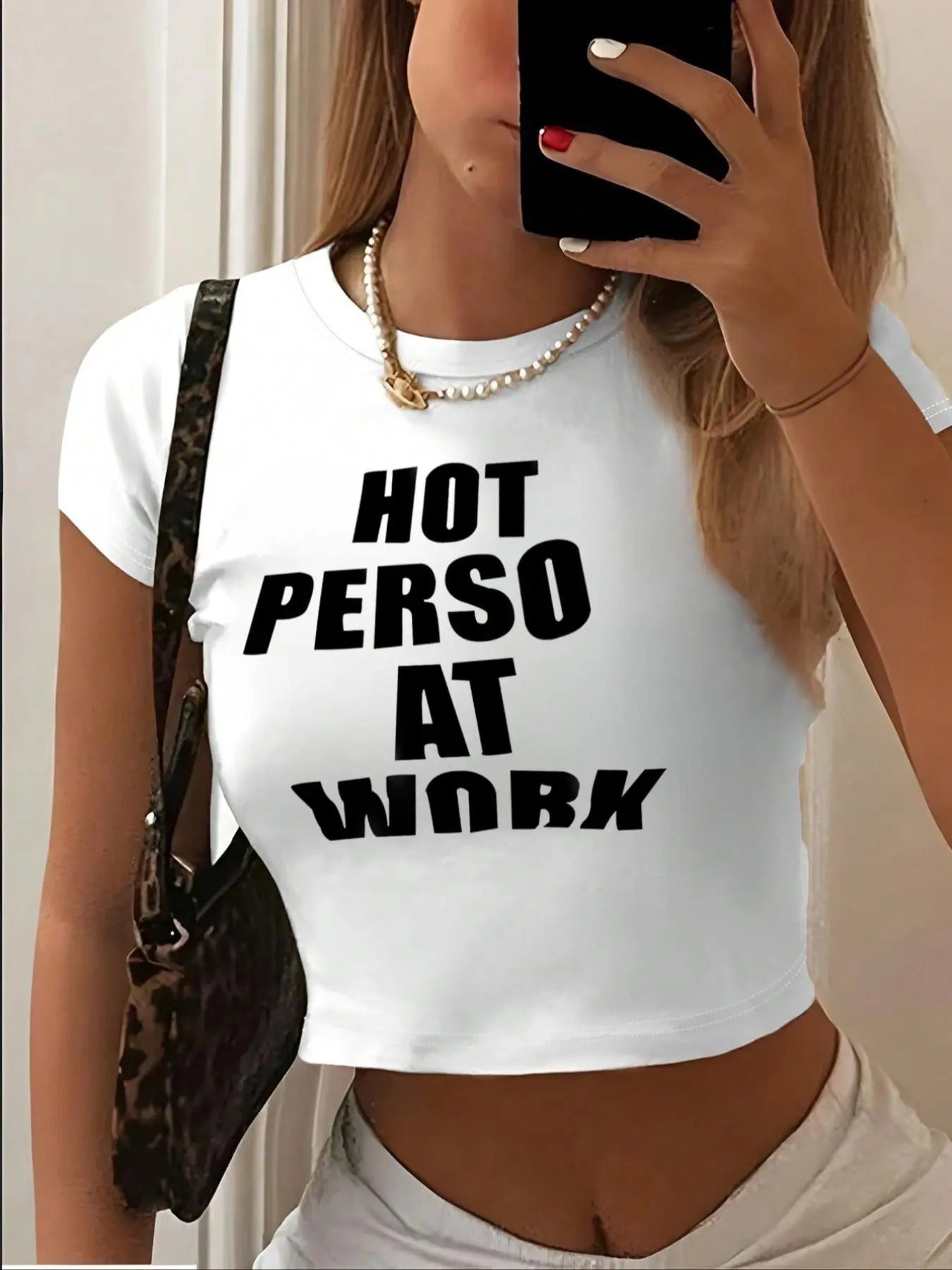 Women's Letter Print Round Neck Crop Tee, Fashion Casual Crew Neck Short Sleeve T-shirt for Daily Holiday Vacation Outdoor Wear, Ladies Clothes for Summer