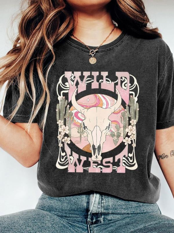 Women's Wild West Print Round Neck Graphic Tee, Vintage Trendy Casual Figure Graphic Skinny T-shirt for Daily Wear, Ladies Summer Outfit, Top