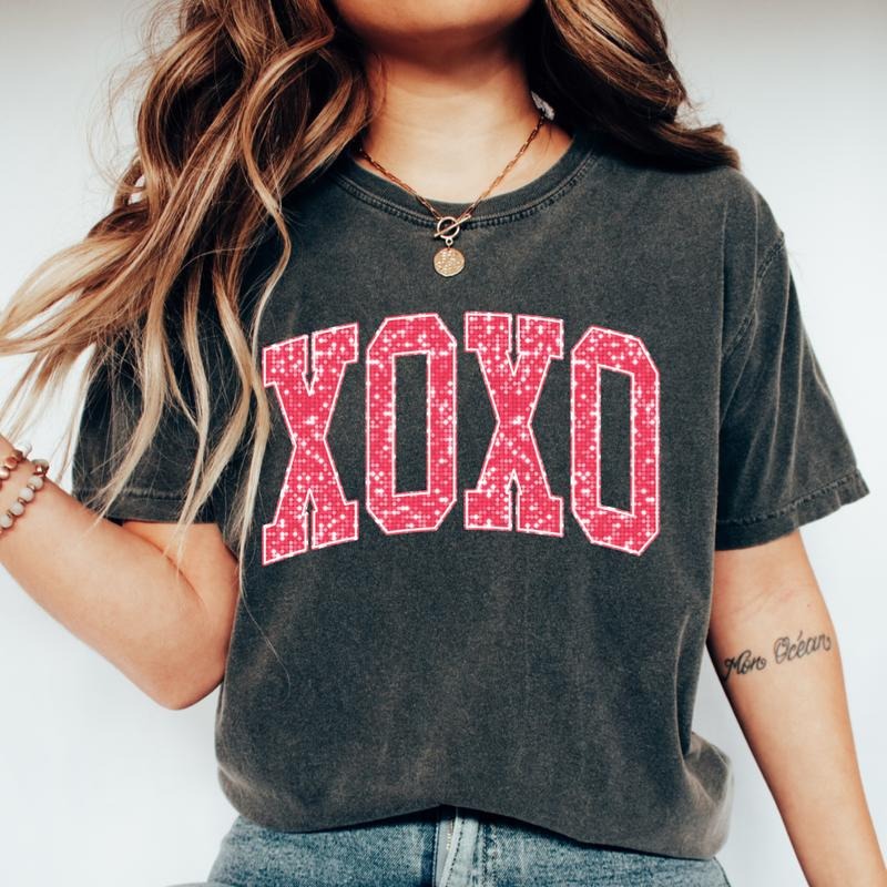XOXO VARSITY T-SHIRT (COMFORT COLORS T-SHIRT, CASUAL SHIRT UNISEX, VALENTINES CLOTHING, GRAPHIC APPAREL, HOLIDAY SHIRT) Top Womenswear