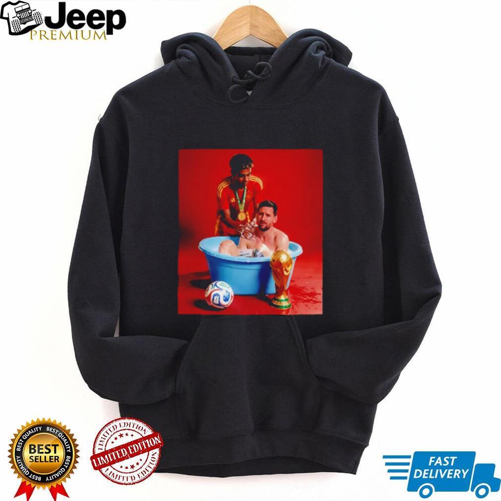 Yamal bathes Messi 2026 World Cup graphic shirt