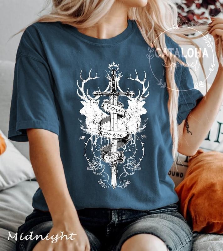 bookish shirt, Vintage Bookish Location, Bootleg Tee, 90s style bookish, Rocker style Acotar shirt, You do not yield t-shirt