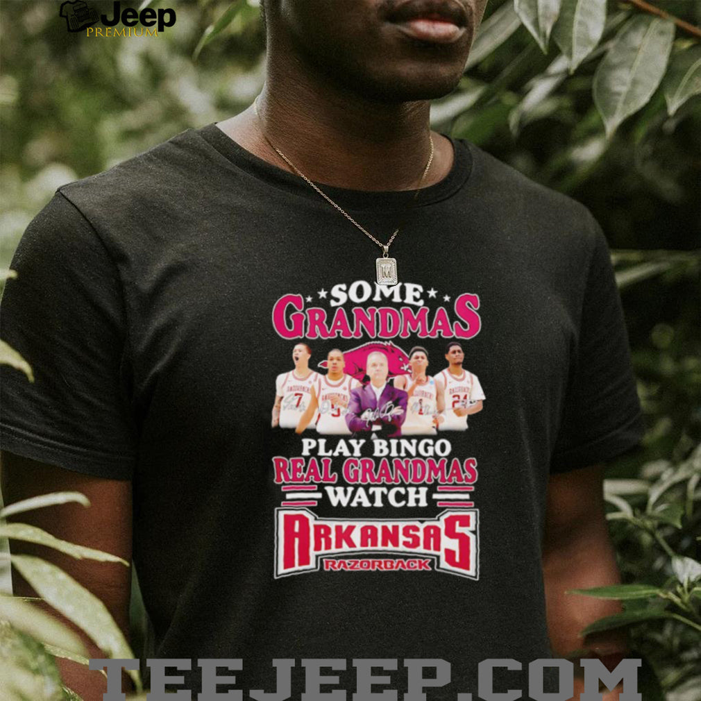 Real Grandmas Watch Arkansas Razorbacks Basketball Sports Fan T Shirt