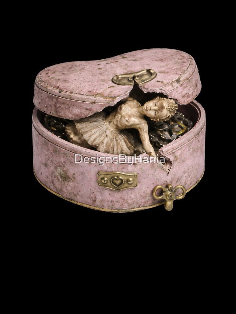 Crushed Music Box – Beauty Under Pressure by DesignsByHania