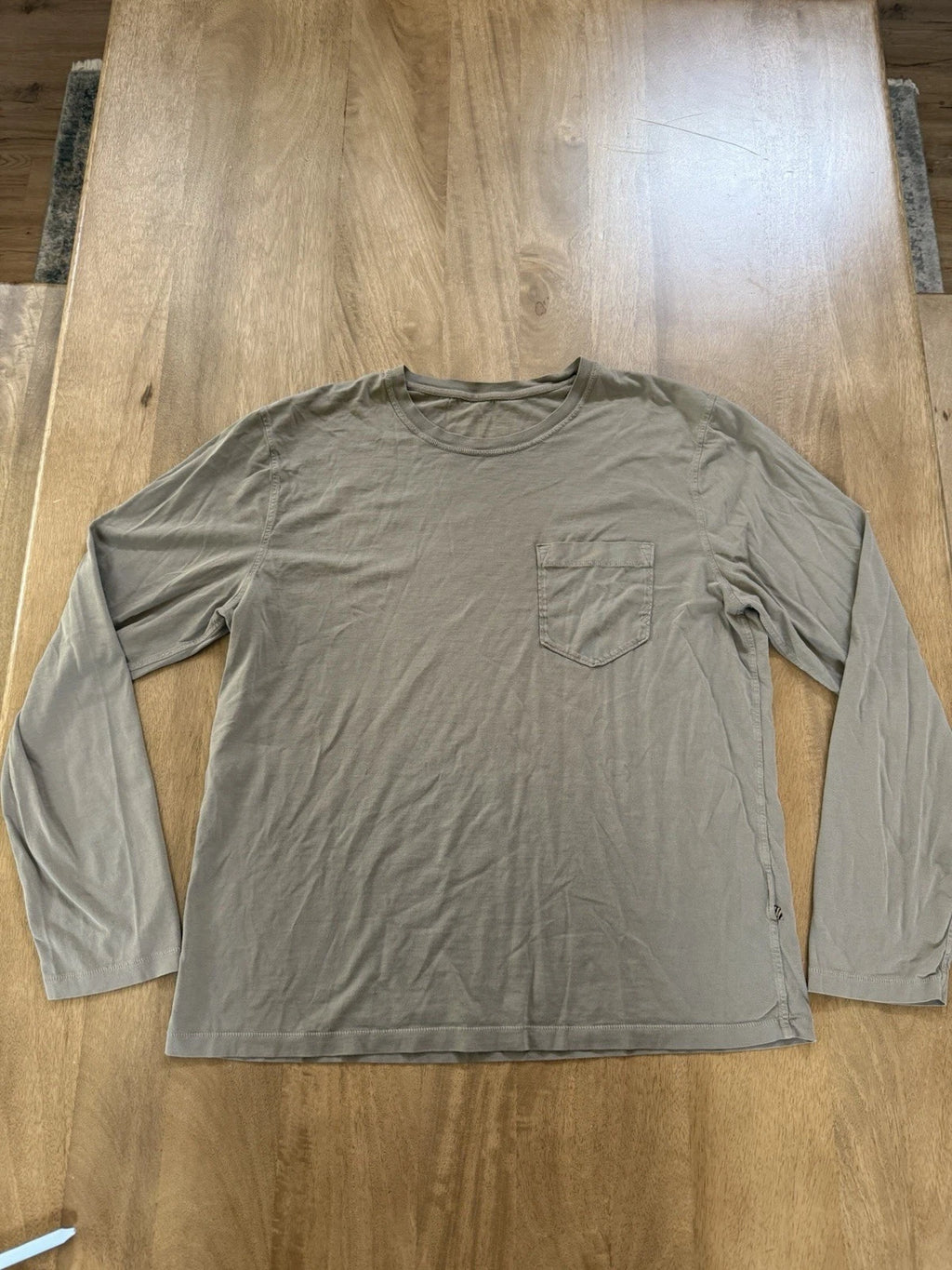 Billy Reid Shirt Mens Medium Light Brown Long Sleeve Crew Neck Organic Cotton