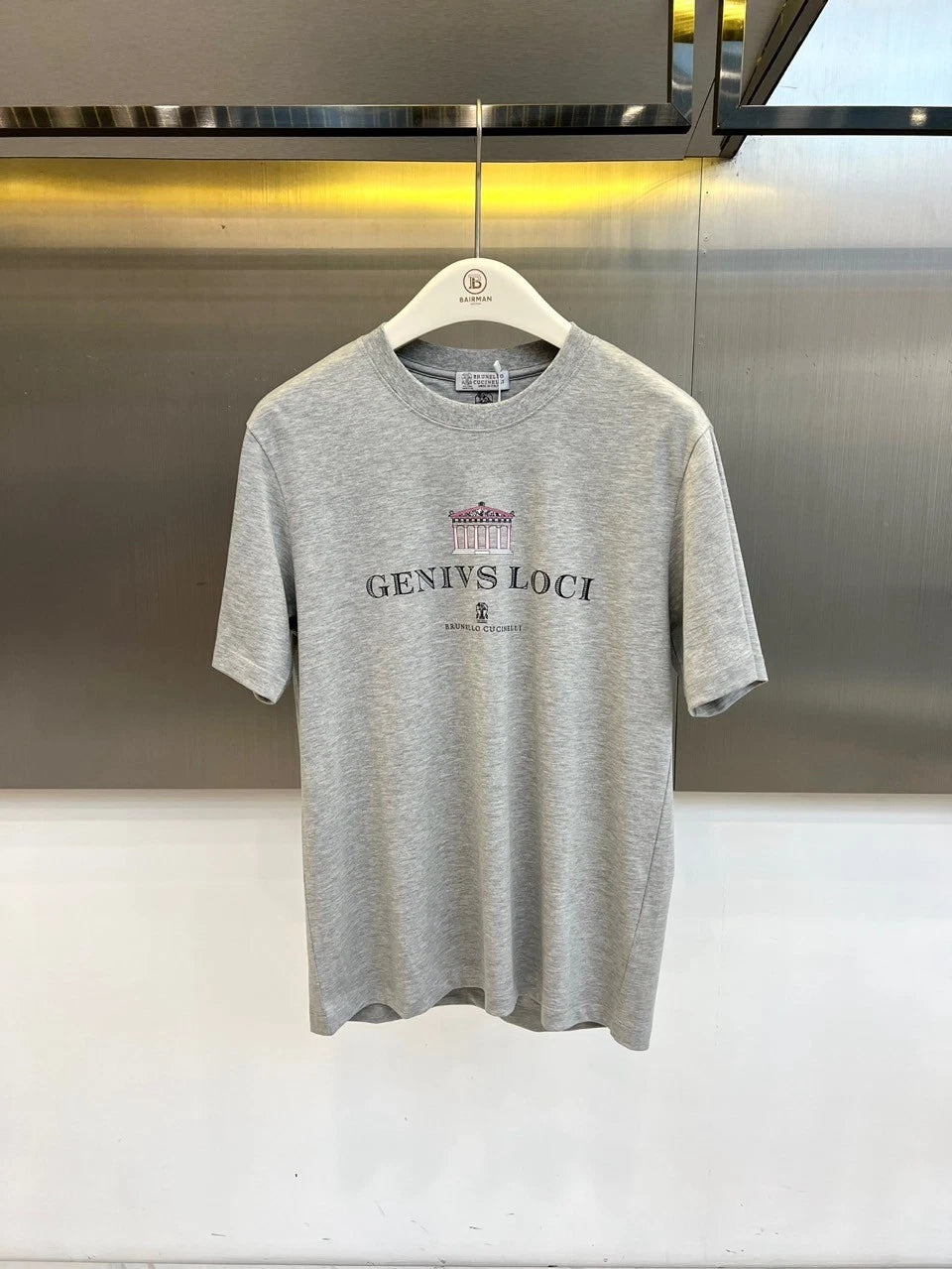 Brunello Cucinelli Spring/Summer Men's Simple Crew-Neck T-Shirt — Size L