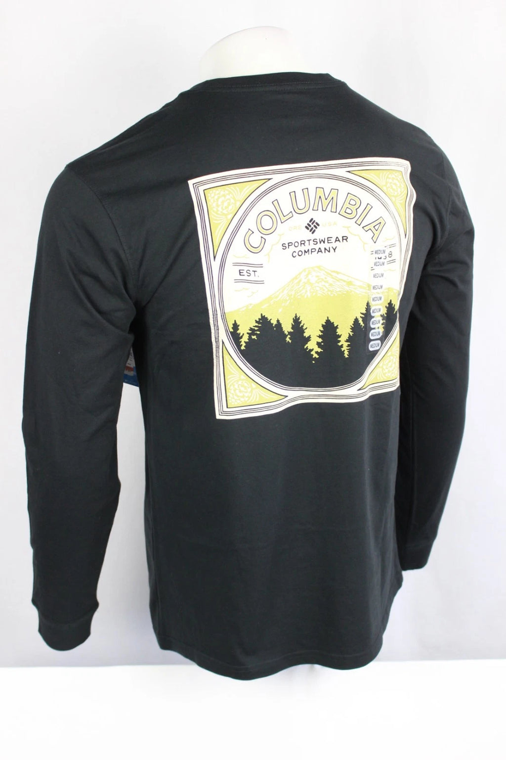 Columbia Men's CSC Balto Long Sleeve T Shirt Mountain Graphic Black