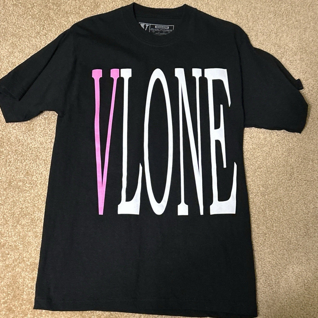 V Lone Pink V T Shirt Size Medium