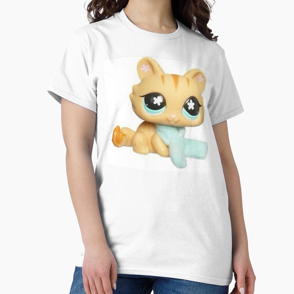 littlest pet shop cat with sharf by CatsCritterDesigns
