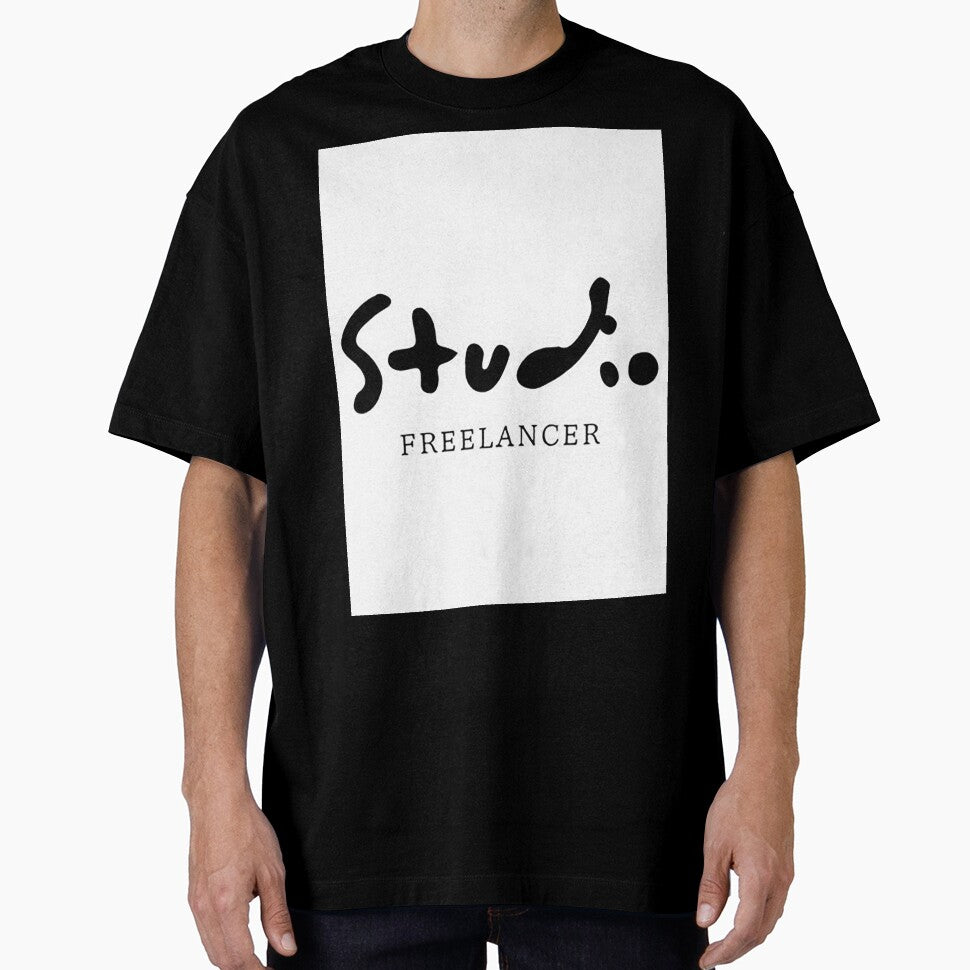studio freelancer by the real space