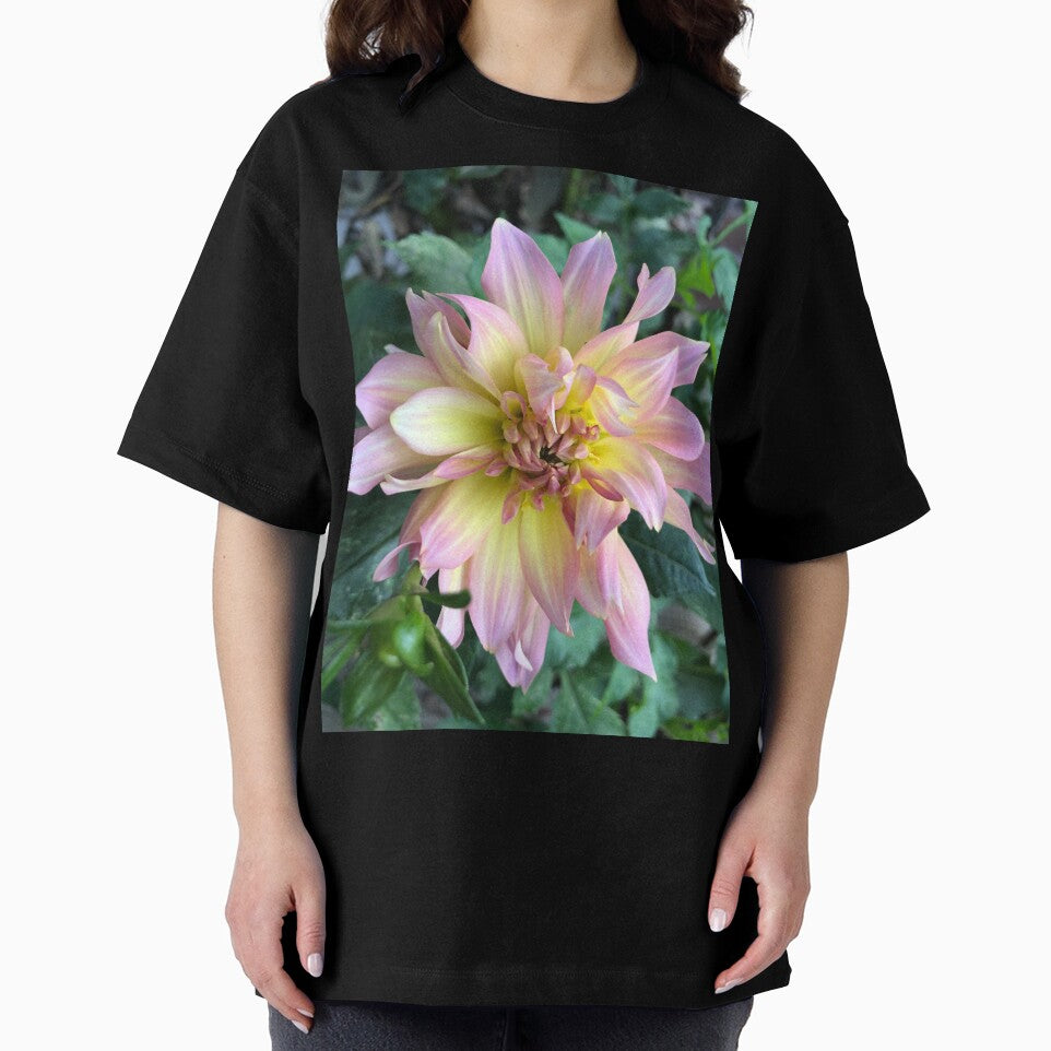 Mimi’s Beautiful Bloom by Jaa1ja