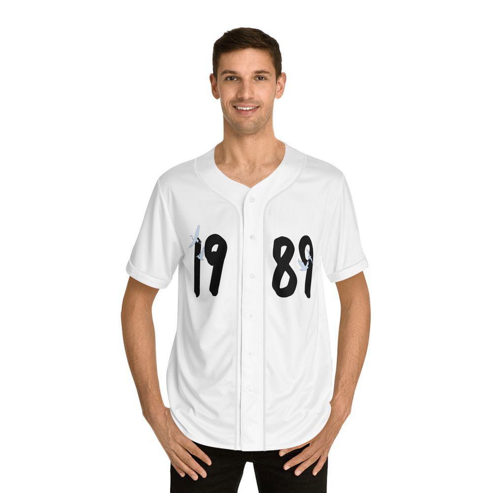 Taylor 1989 baseball tee - lylyprint.com Hoodie, Sweatshirt | WearSparks.com (Image 6)